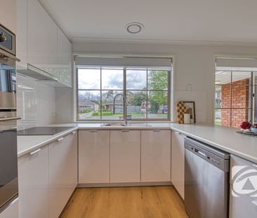 FRESHLY RENOVATED IN BERWICK - Photo 4