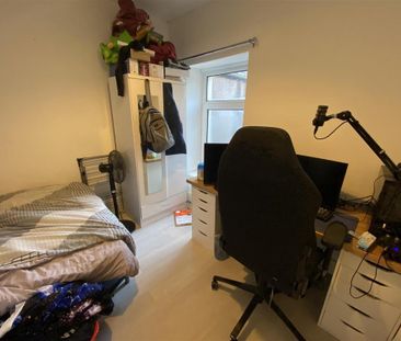 5 bedroom house to rent - Photo 3