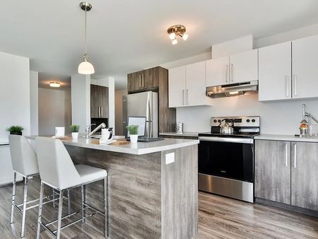 6000 Rue de La Tourbière, Saint-Hubert, QC - Photo 2