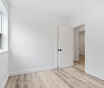 For Lease - 73 Trinnell Boulevard Unit# Main, Toronto, Ontario - Photo 4