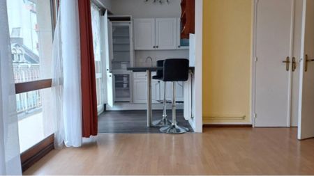 location Appartement T1 DE 33.5m² À AMIENS - Photo 3