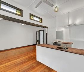 Charming Queensland Unit in West End - Photo 6