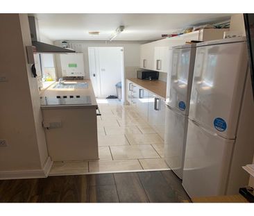 Hungate - Three Bed House Share - Photo 5
