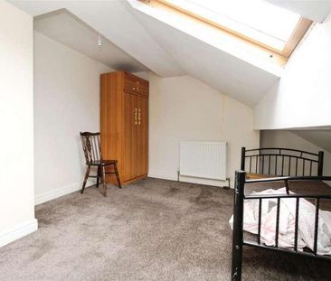 Bartle Place Bradford, BD7 - Photo 6