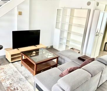 Calle de Huelva, Alcobendas, Community of Madrid 28108 - Photo 5