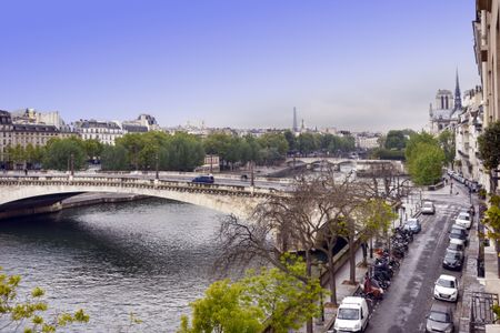 Appartement à louer à Paris 4Ème - Photo 3