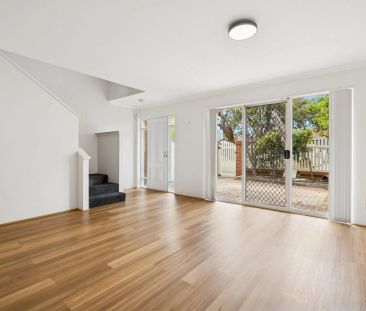 Spacious Terrace Townhouse in the Raphael Park Precinct - Photo 1