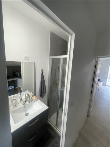 1 pièce - 24,79 m² - RDC - Colocation non autorisée - Photo 4
