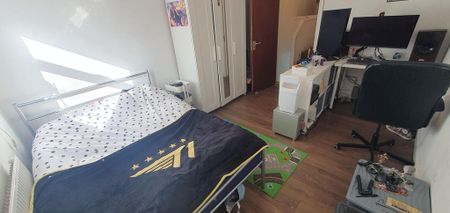 6 bedroom house to rent - Photo 2