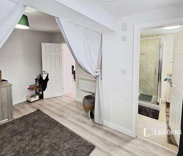 Plumptre Way, Eastwood, Nottingham, Nottinghamshire, NG16 - Photo 4