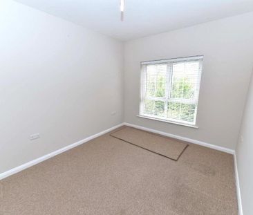 12a Gransha Chase, Dundonald, Belfast, BT16 2FE - Photo 6