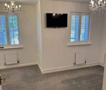 1 Bed Semi-Detached House, City View, NG3 - Photo 4