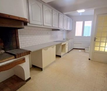 Location Maison 3 pièces 67m² AURIOL 13390 - Photo 4
