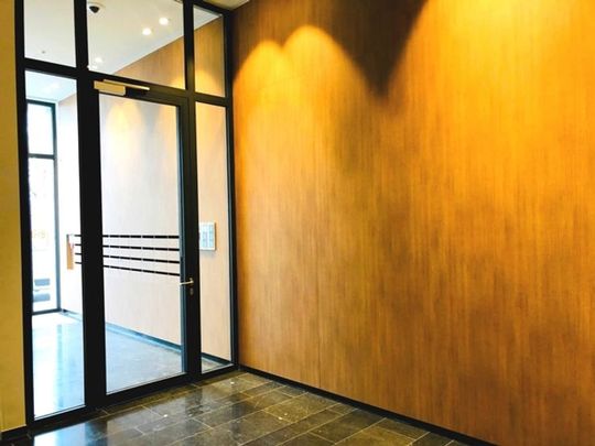 Appartement te huur - Photo 1