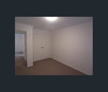 Spacious Family Living in Eastbrook Links - Photo 4