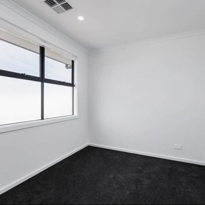 38 Alexandra Way - Photo 1