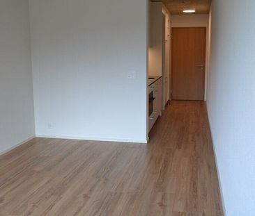 Modern studio near the Bern-Bümpliz train station - Photo 1