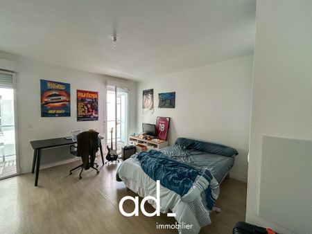 Location Appartement 1 pièce 26m² LA ROCHELLE 17000 - Photo 2