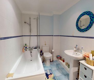 2 bedroom apartment to rent - Photo 6