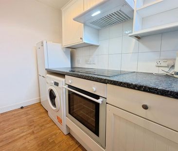 1 bedroom flat to rent - Photo 6