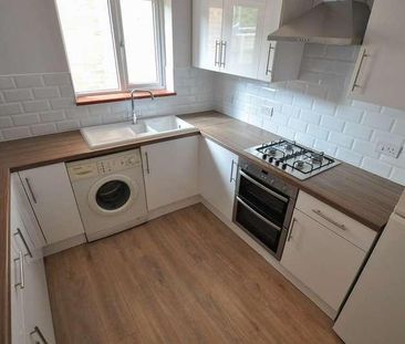 Foxholes Road, Oakdale, Poole, BH15 - Photo 5