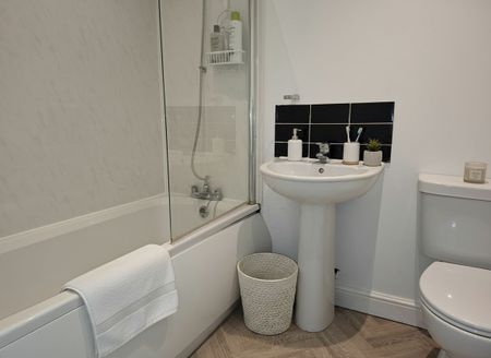 RENT REDUCED - 1 Bedroom Ground Floor Flat - Cleethorpes - Photo 4