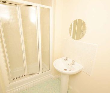 Schuster Road, Victoria Park, Manchester, M14 - Photo 6