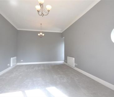 3 bedroom apartment to rent - Photo 3