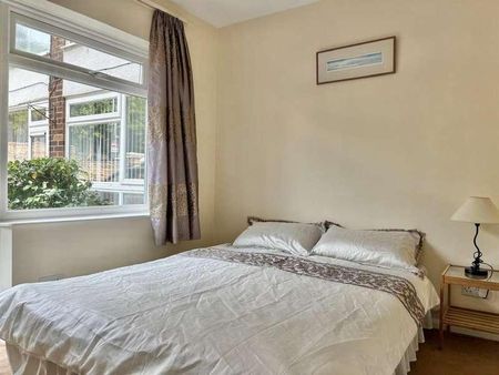 Upper Maze Hill, St. Leonards-on-sea, TN38 - Photo 2