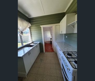 3 Badroom House in Blacktown Available for Lease - Contact Agent: 0... - Photo 4