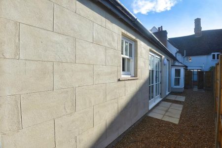 1 bedroom apartment to rent - Photo 5