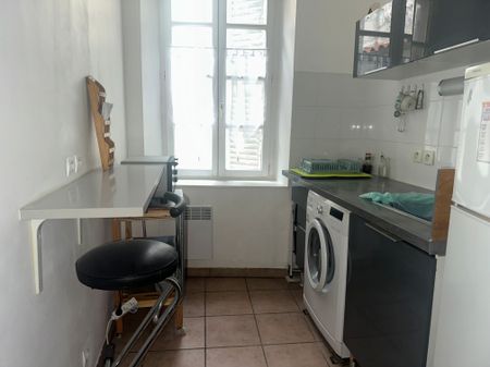 Location appartement Marseille 1er (13001) - Photo 5