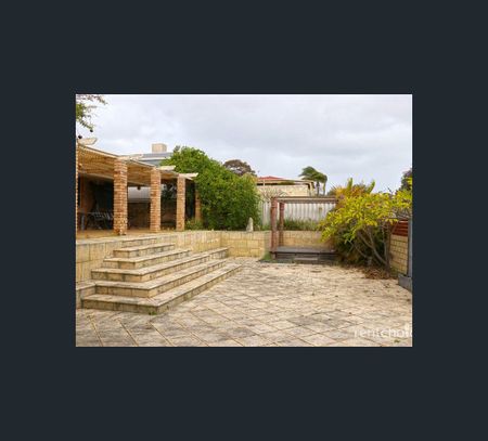 35 Castle Rock Turn, Joondalup, WA 6027 - Photo 5