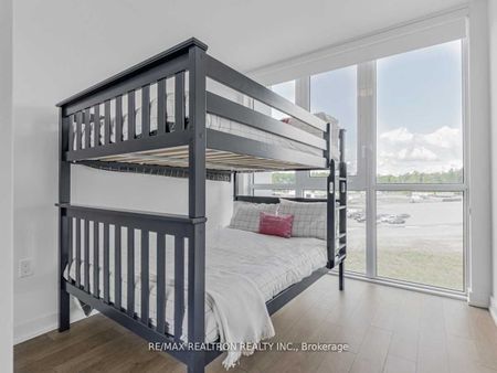 For Lease - 375 Sea Ray Avenue Unit# 440, Innisfil, Ontario - Photo 2