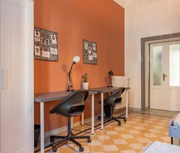 Via Plinio, Milan, Lombardy 20129 - Photo 2