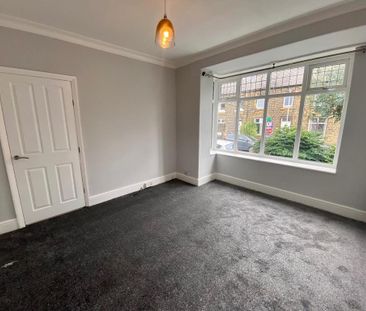 2 bedroom end of terrace house to rent - Photo 1