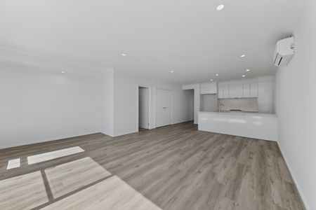 111 Prudence Parade, Point Cook VIC 3030 - House For Rent | Domain - Photo 5