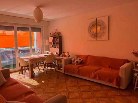 4-room apartment in Plainpalais. - Photo 1