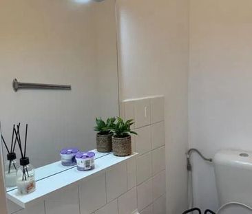 AP. 3 CAMERE - PIATA SUDULUI, DOG-FRIENDLY, REABILITAT, METROU 2 MINUT - Fotografie 6
