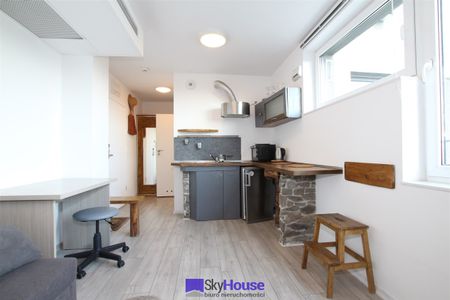 Wrocław, Śródmieście, Plac Grunwaldzki - Photo 4