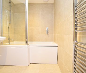 Victoria Avenue, Harrogate - Photo 1