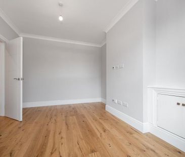 4 bedroom terraced house to rent - Photo 2