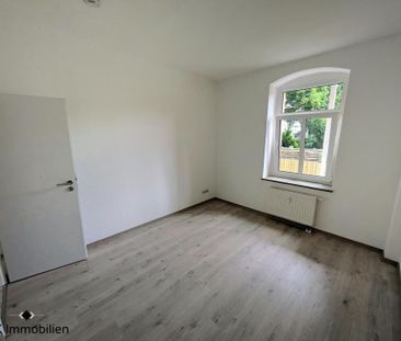 ++ wunderschöne, frisch renovierte 2-Raum Wohnung - mit Balkon - in... - Foto 1