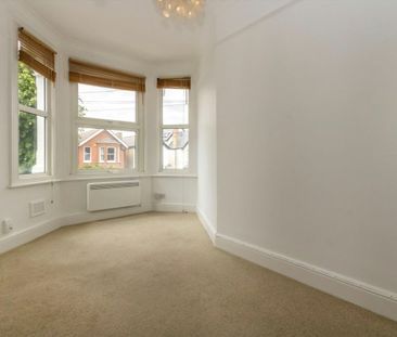 Douglas Road, KT6, London - Photo 1