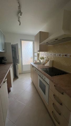 Location Appartement 2 pièces 50m² VENCE 06140 - Photo 4