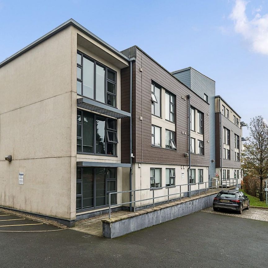 Peninsula Student Living, Derriford - Photo 1