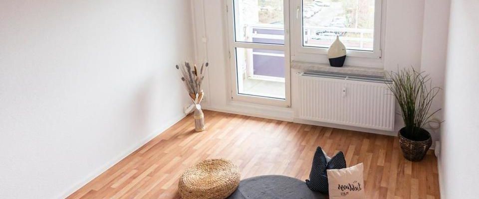 Schöne Balkonwohnung mit Blick ins Erzgebirge - Foto 1