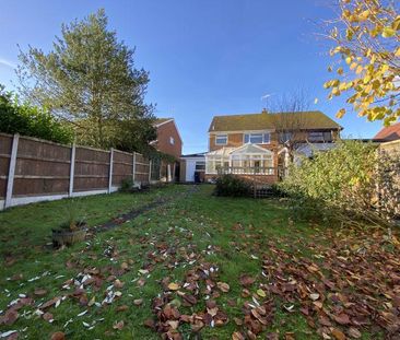 3 bedroom semi-detached house to rent - Photo 5