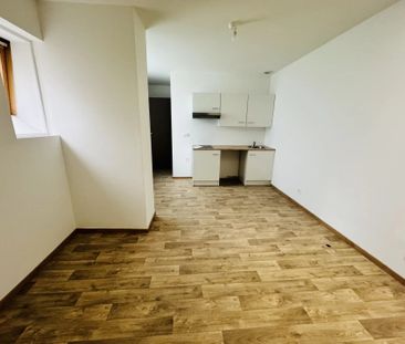 Location Appartement 2 pièces 33 m2 à Saint-Quentin - Photo 1