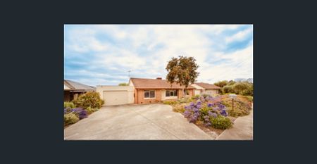 FOR RENT GREAT LOCATION - Photo 2